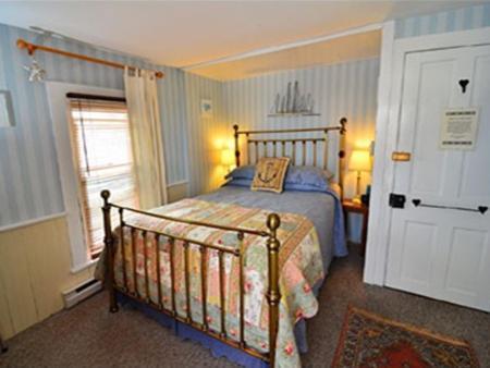 Miss Molly'S Inn Chincoteague Exteriör bild